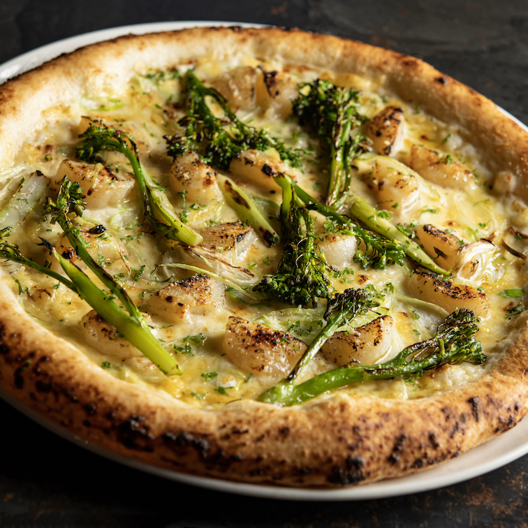 Hokkaido Scallops Sweet Miso Gratin Pizza